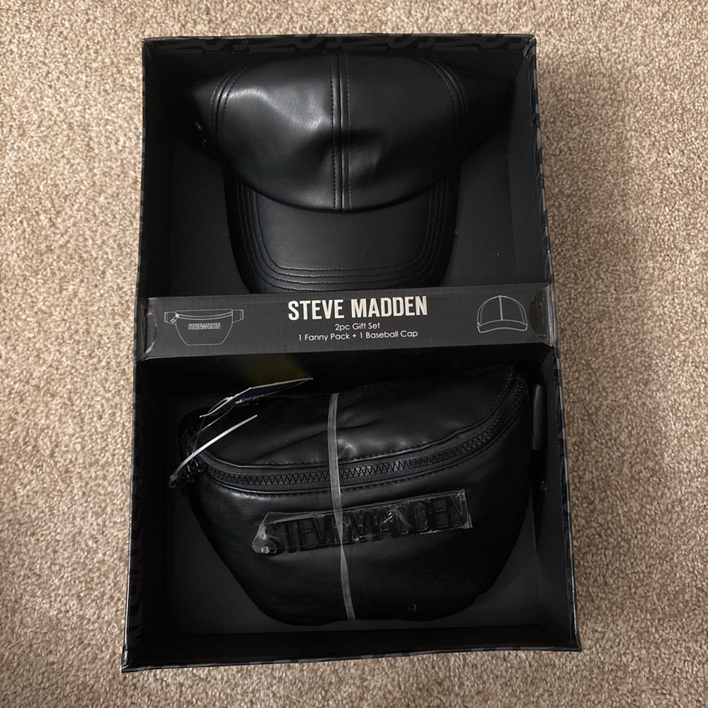 NWT Steve Madden 2-Piece Gift Set - Fanny Pack & Baseball Cap (Black)